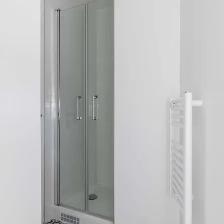 Apartamento Studio Refait A Neuf Dernier Etage - 19 - 2p