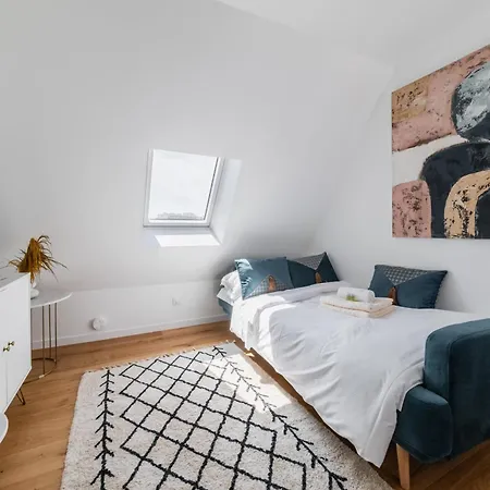 Studio Refait A Neuf Dernier Etage - 19 - 2p Apartamento